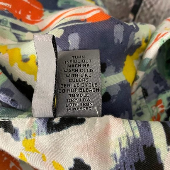 Multi Color Long Roll Tab Sleeve Button Down Women's Large L - Picture 9 of 9